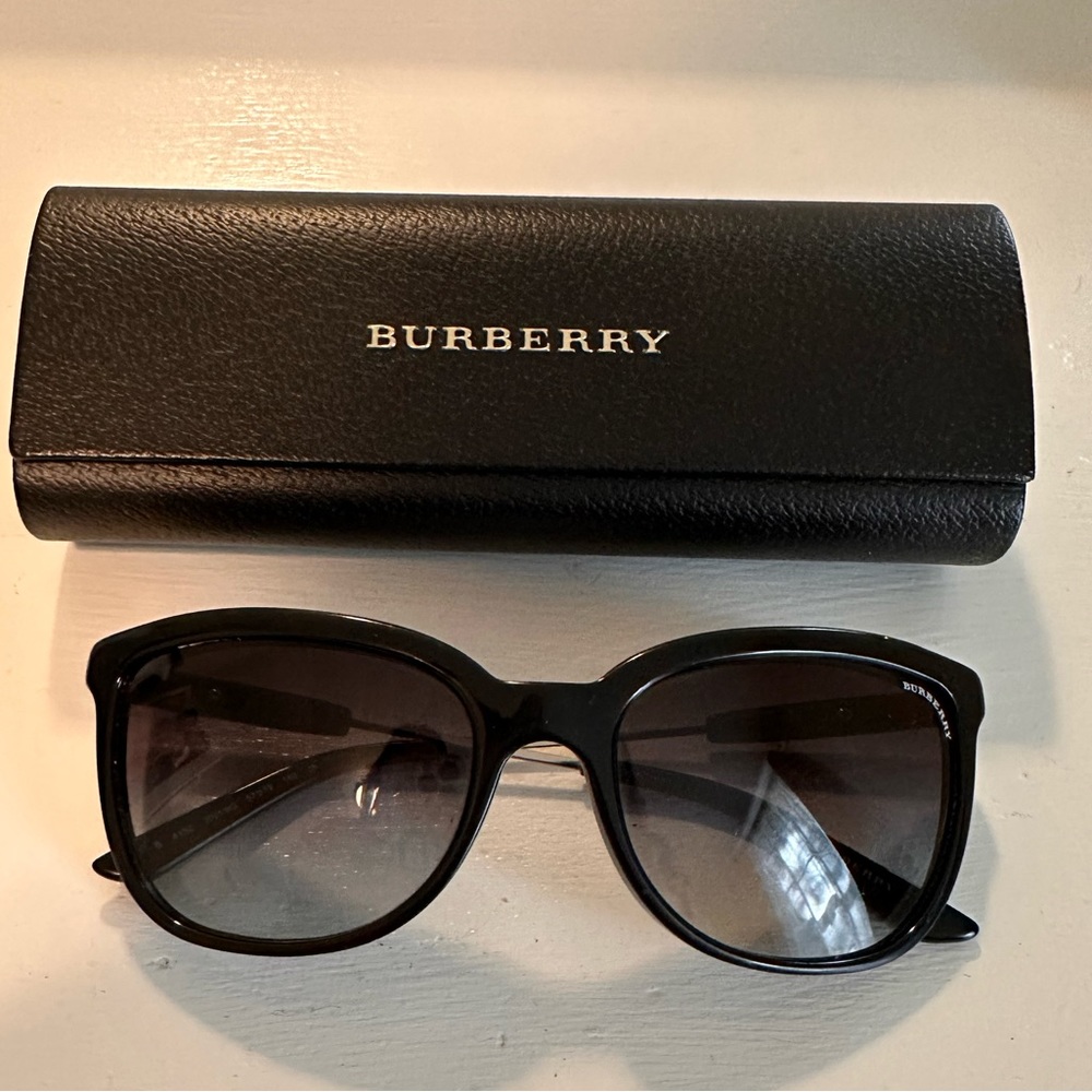 Burberry Sunglasses